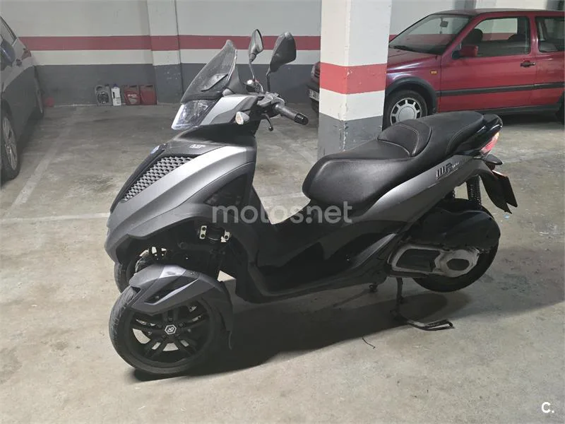 Piaggio MP3 – Vista 3