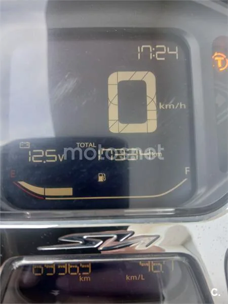 Honda SH125i - Vista 3