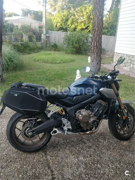 Honda CB 650 R – Vista 4
