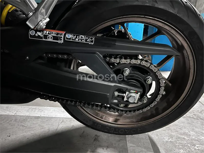 Honda CB 650 R – Vista 6