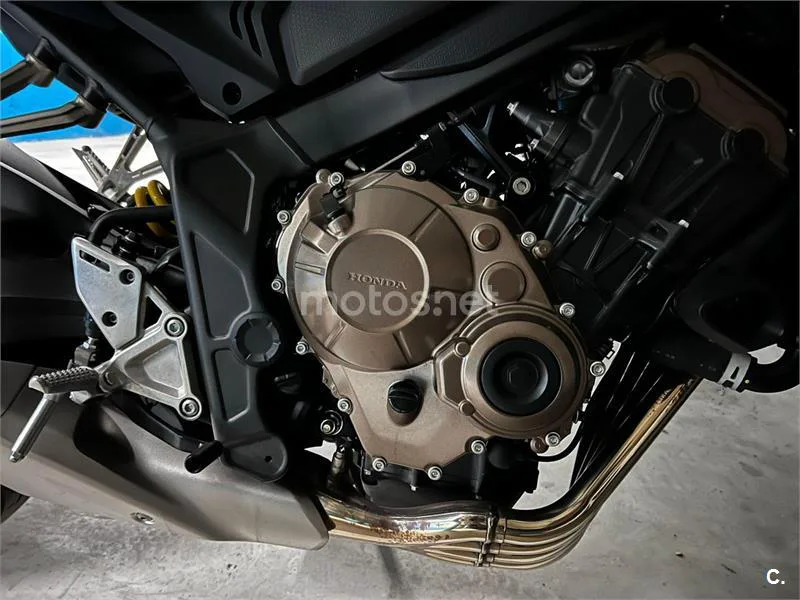 Honda CB 650 R – Vista 7