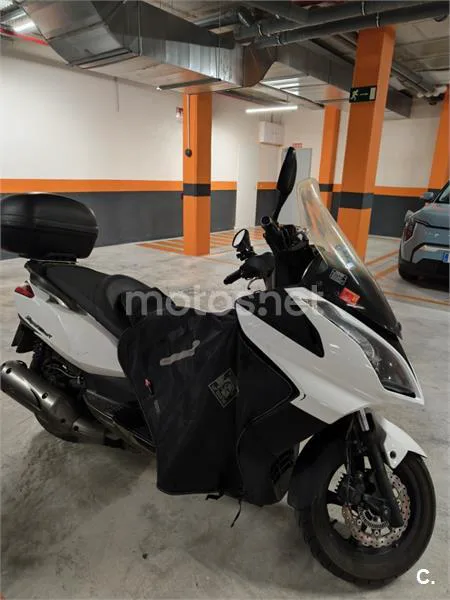 Kymco Super Dink 125 – Vista 10