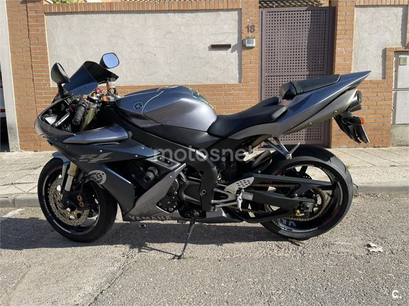 Yamaha R1 – Vista 4