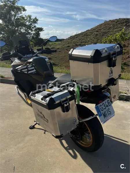 BMW F 850 – Vista 2
