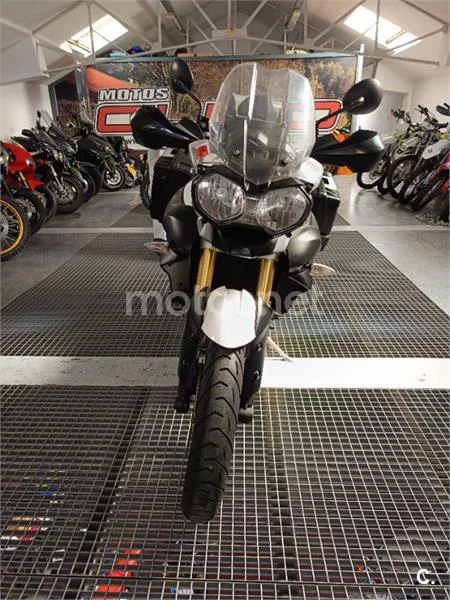 Triumph Tiger 800 – Vista 4