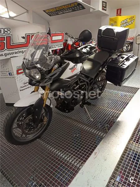 Triumph Tiger 800 – Vista 6