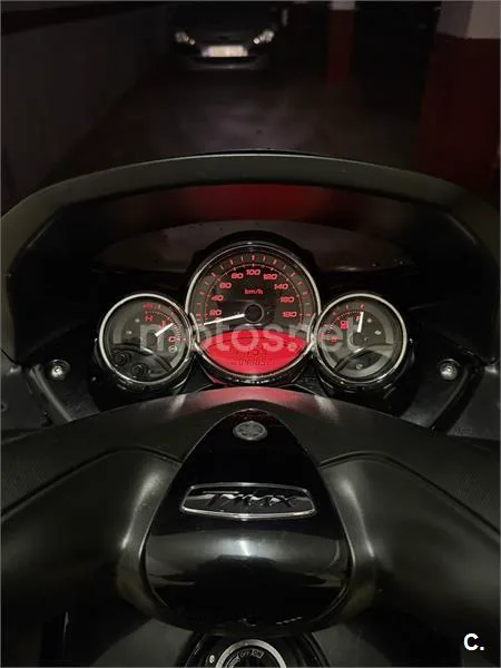 Yamaha TMAX 500 - Vista 6