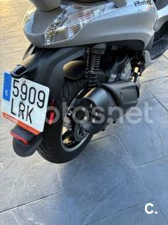 Piaggio Beverly – Vista 5