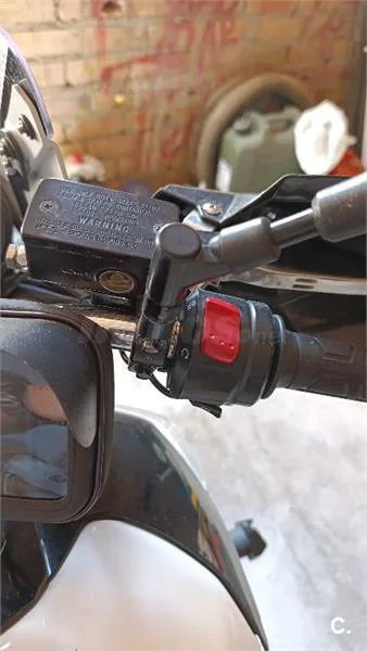 Suzuki GSR 600 – Vista 6