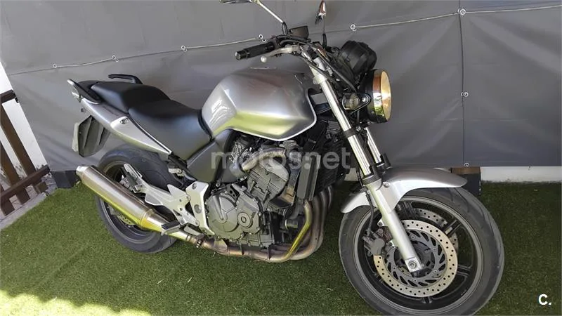Honda CBF 600 N – Vista 4