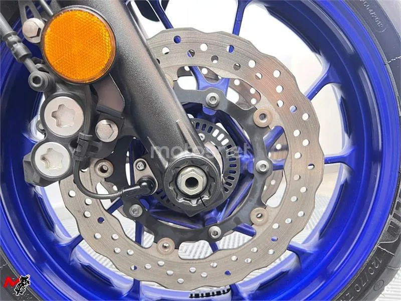 Yamaha MT-07 – Vista 5