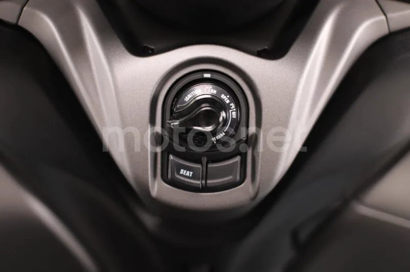 Yamaha Tricity 125 - Vista 10