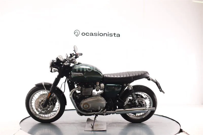 Triumph Bonneville T120 – Vista 4