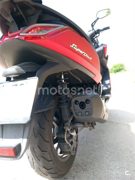 Kymco Super Dink 125 – Vista 5