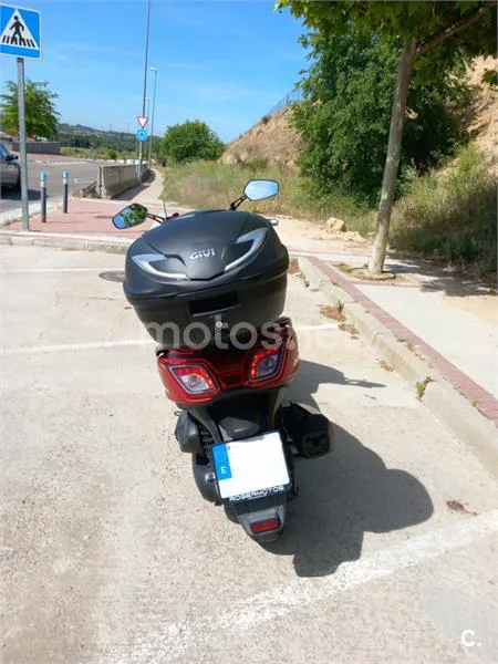 Kymco Super Dink 125 – Vista 6