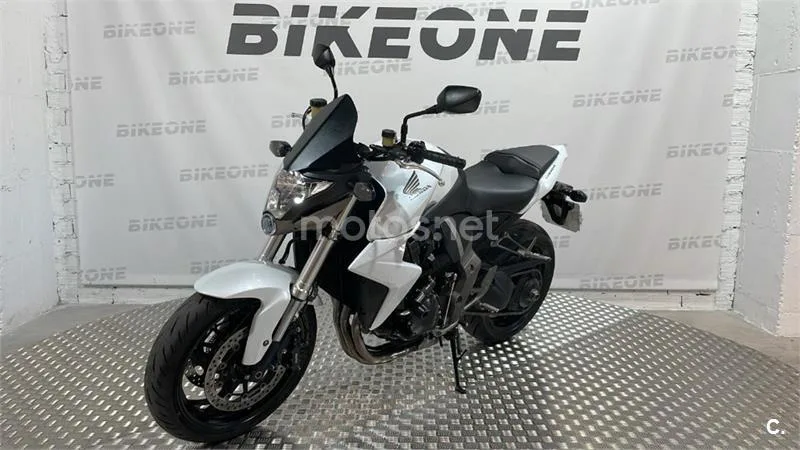 Honda CB 1000R – Vista 4
