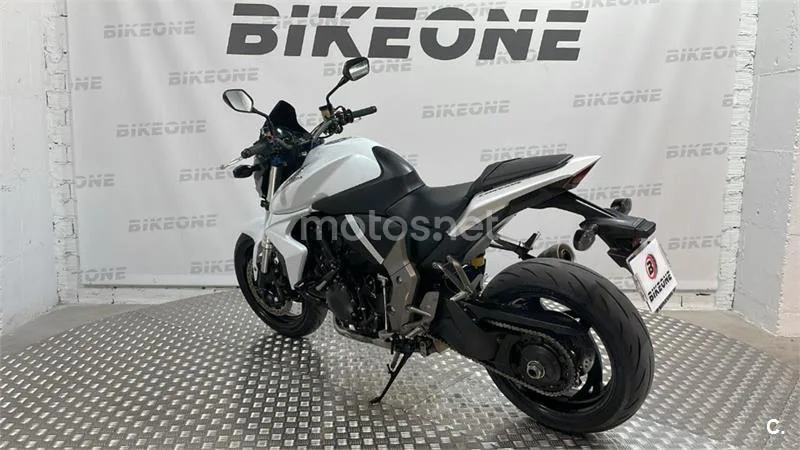 Honda CB 1000R – Vista 7