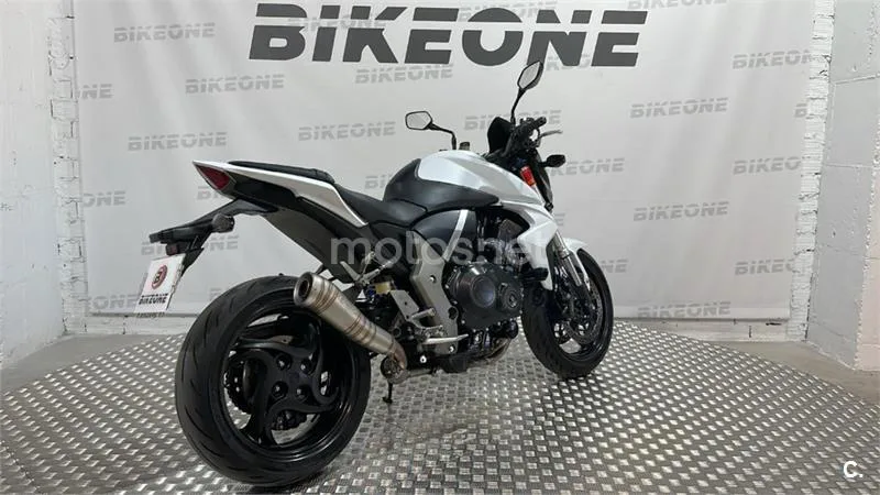 Honda CB 1000R – Vista 9