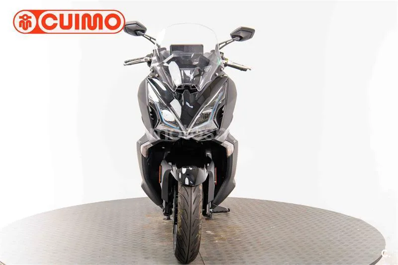 Kymco Super Dink 350 – Vista 10