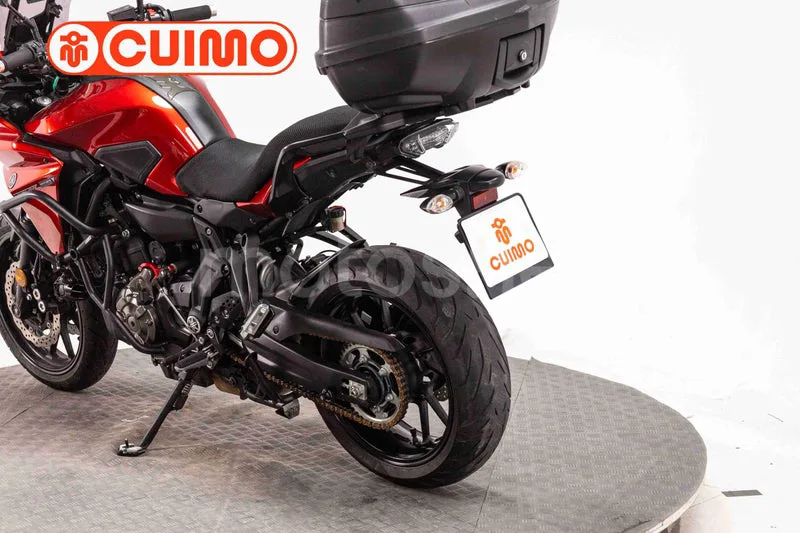 Yamaha Tracer 7 – Vista 16
