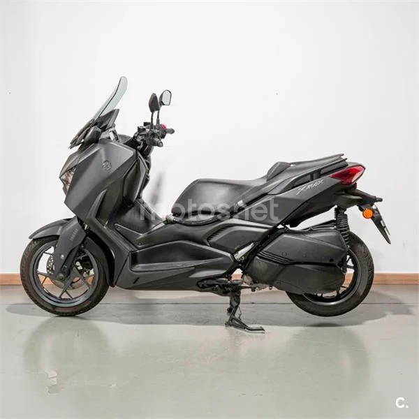 Yamaha XMAX 300 – Vista 4