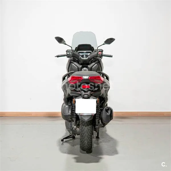 Yamaha XMAX 300 – Vista 5