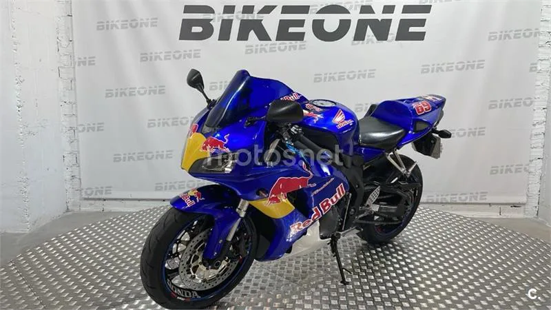Honda CBR 1000 RR Fireblade – Vista 3