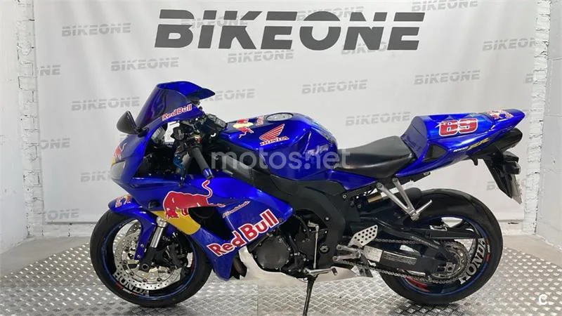 Honda CBR 1000 RR Fireblade – Vista 4