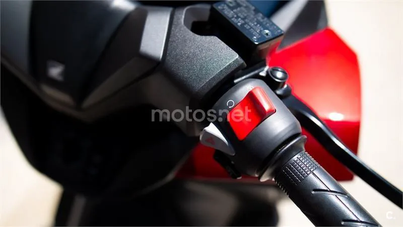 Honda Forza 350 – Vista 11