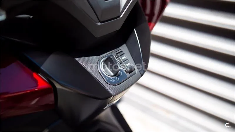 Honda Forza 350 – Vista 22