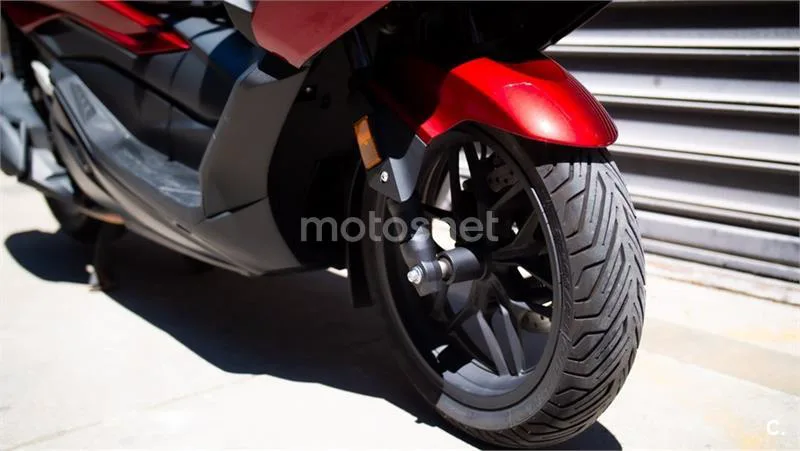 Honda Forza 350 – Vista 5