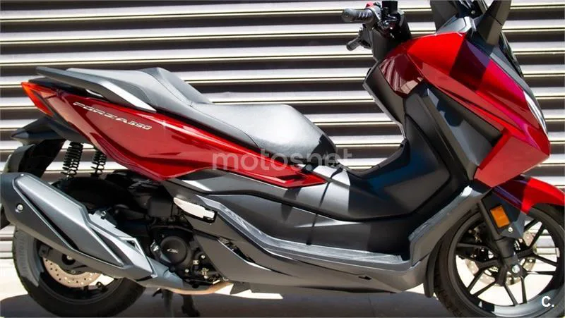 Honda Forza 350 – Vista 6