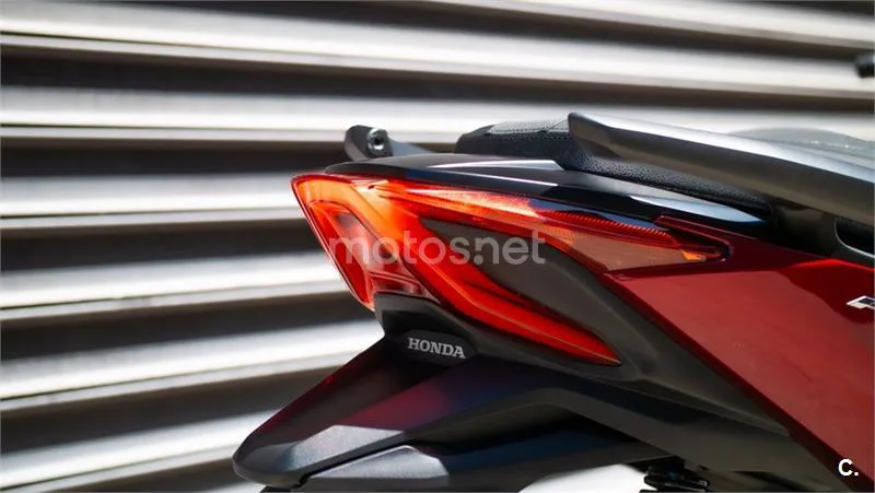 Honda Forza 350 – Vista 9