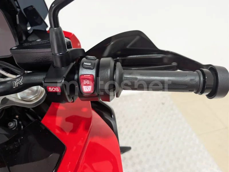 BMW S 1000 XR - Vista 11