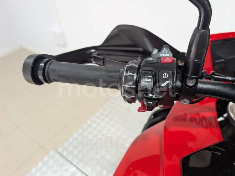 BMW S 1000 XR - Vista 10