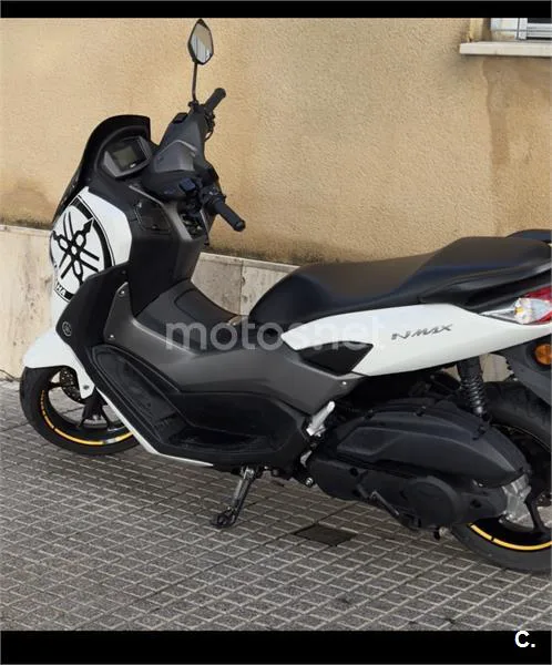 Yamaha NMAX – Vista 2