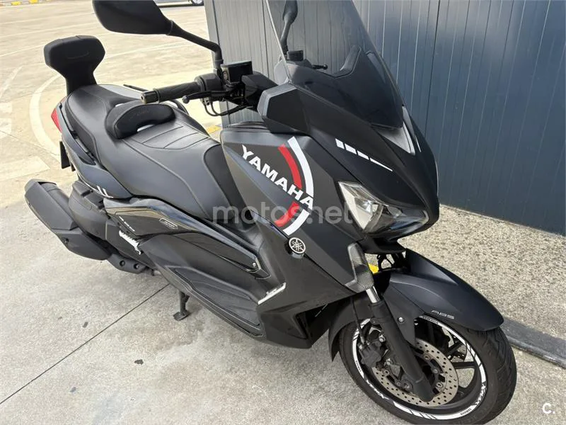 Yamaha XMAX 400 – Vista 2