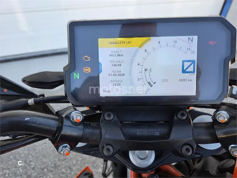 KTM 390 – Vista 2