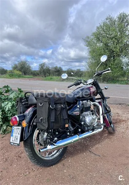Royal Enfield Classic 350 – Vista 5