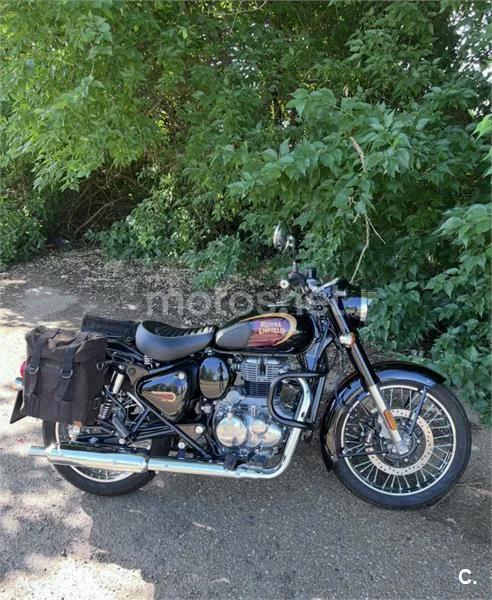Royal Enfield Classic 350 – Vista 7