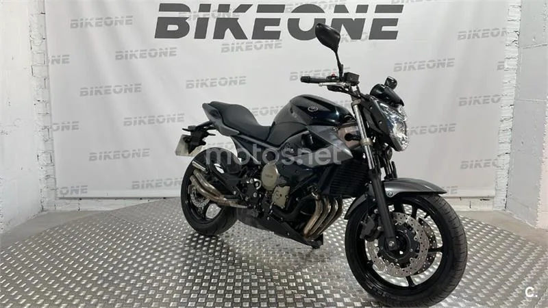 Yamaha XJ6 N Diversion – Vista 3