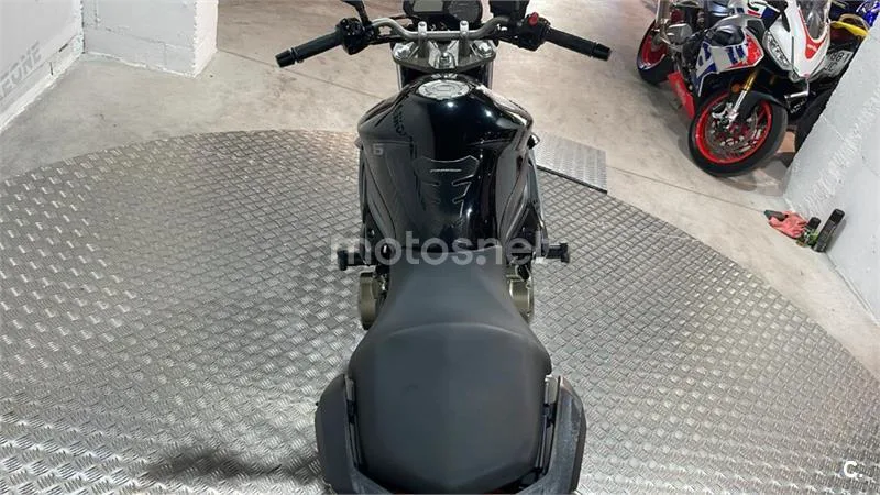 Yamaha XJ6 N Diversion – Vista 10