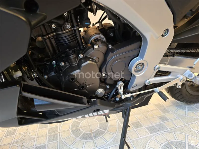 Aprilia RS 125 - Vista 10