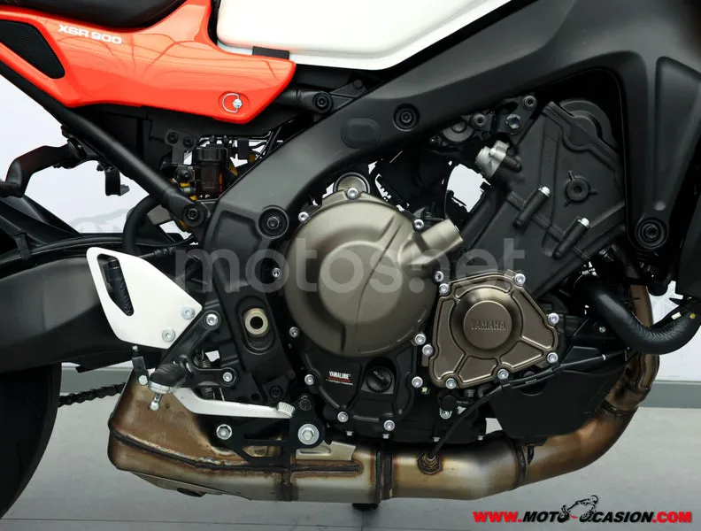 Yamaha XSR 900 – Vista 5