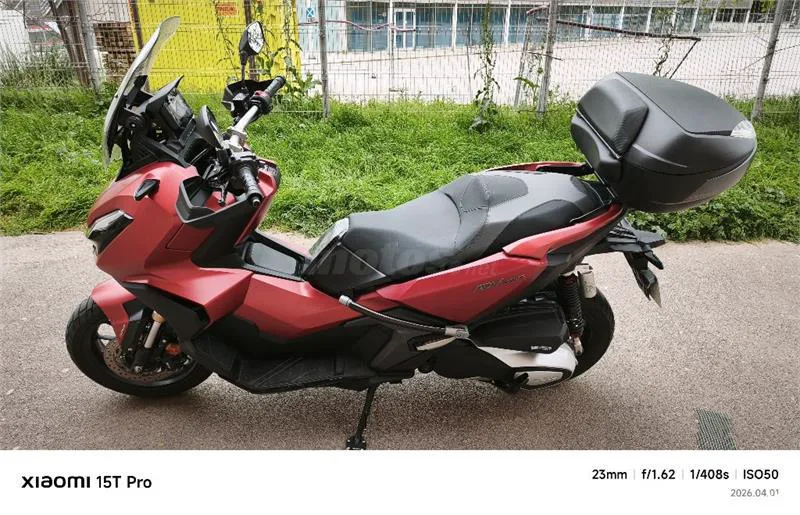 Honda ADV 350 – Vista 4