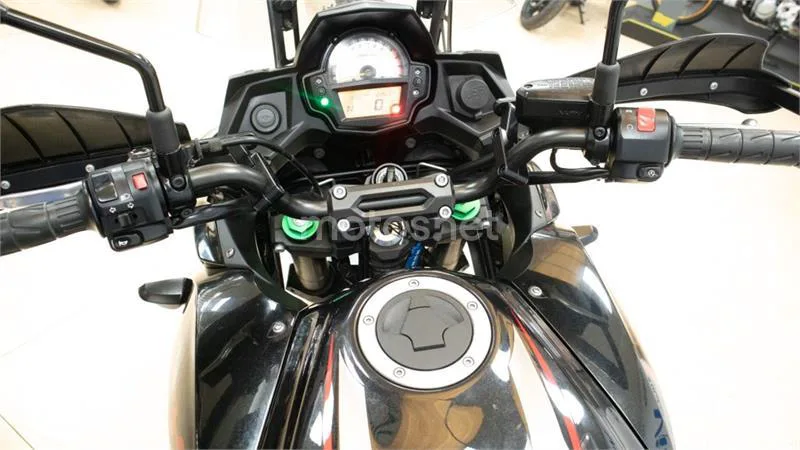 Kawasaki Versys – Vista 12
