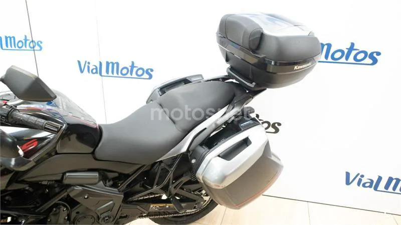 Kawasaki Versys – Vista 16