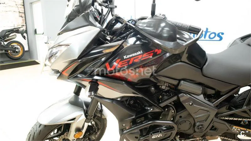 Kawasaki Versys – Vista 7