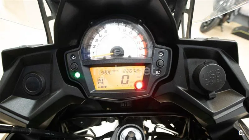 Kawasaki Versys – Vista 9