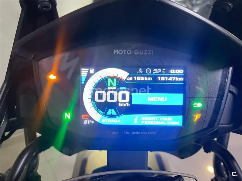 Moto Guzzi V85 TT – Vista 14